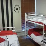 The Melbourne Connection Travellers Hostel